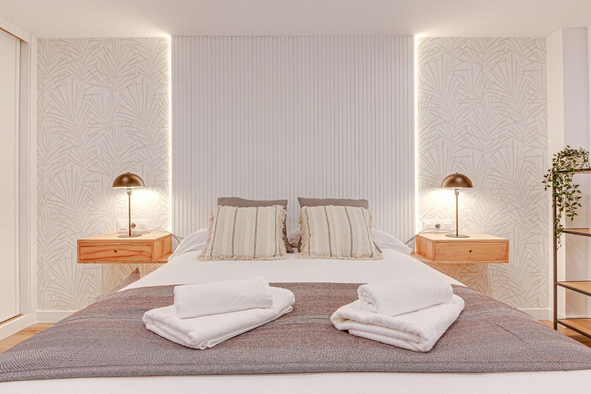 Diseno A Coruna Con Garaje Gratis By Theblueapartments Com 외부 사진